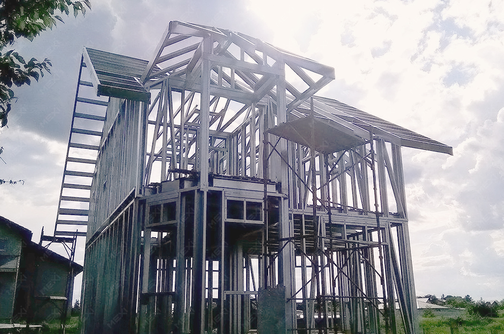house with attic on light steel structure