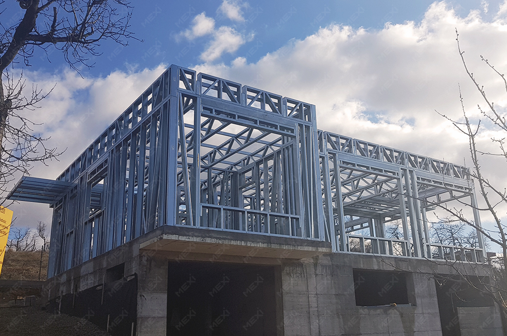 one storey house with basement light steel structure