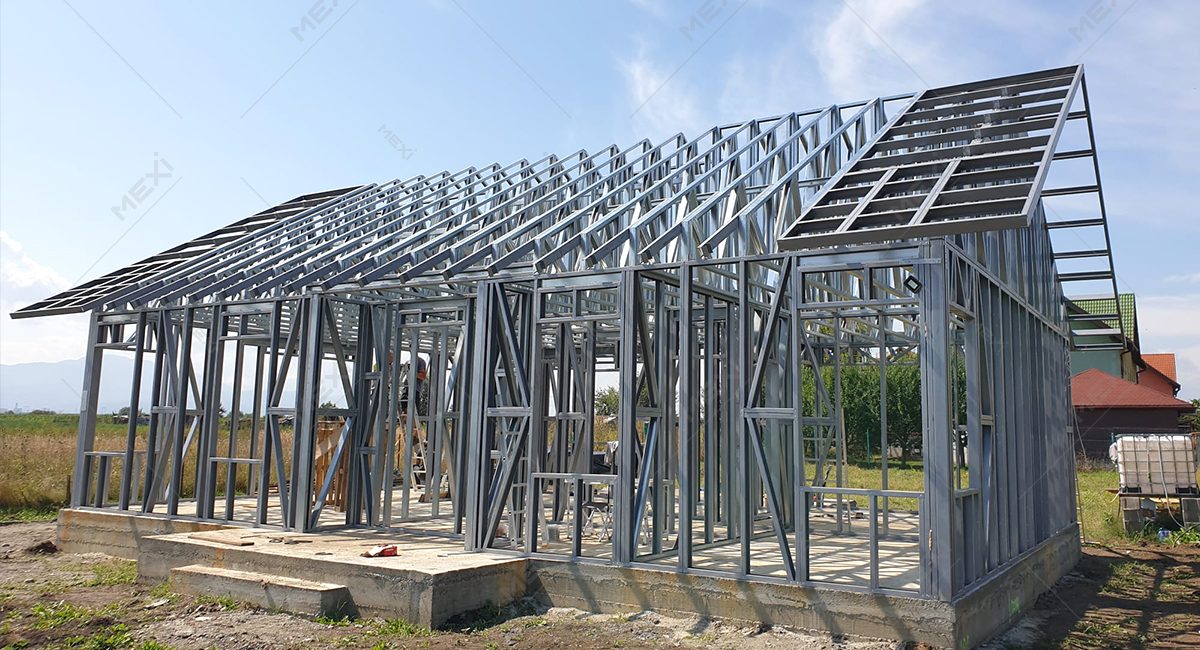 constructing residential house on steel structure