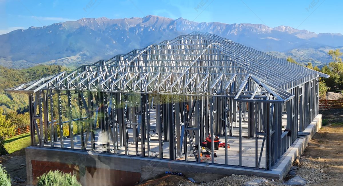 residential house construction on MEXI steel framing