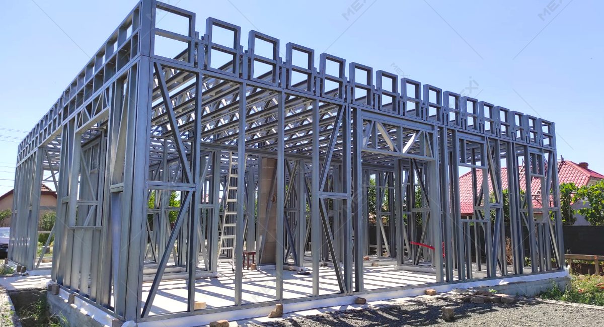 single floor metallic house